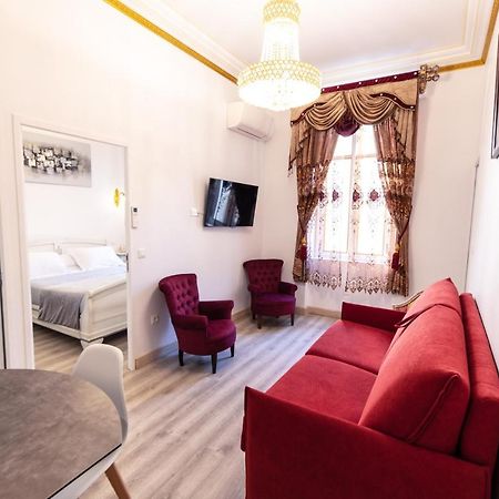 Appartement Maison De L'Eglise Du Couvent 나르본 외부 사진