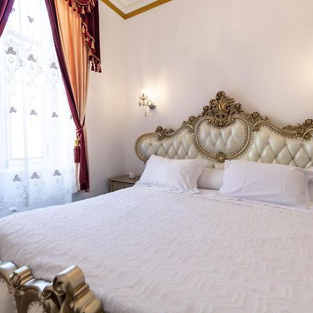 Appartement Maison De L'Eglise Du Couvent 나르본 외부 사진