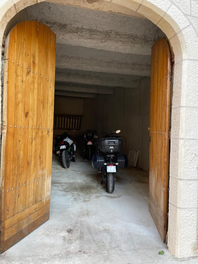 Appartement Maison De L'Eglise Du Couvent 나르본 외부 사진