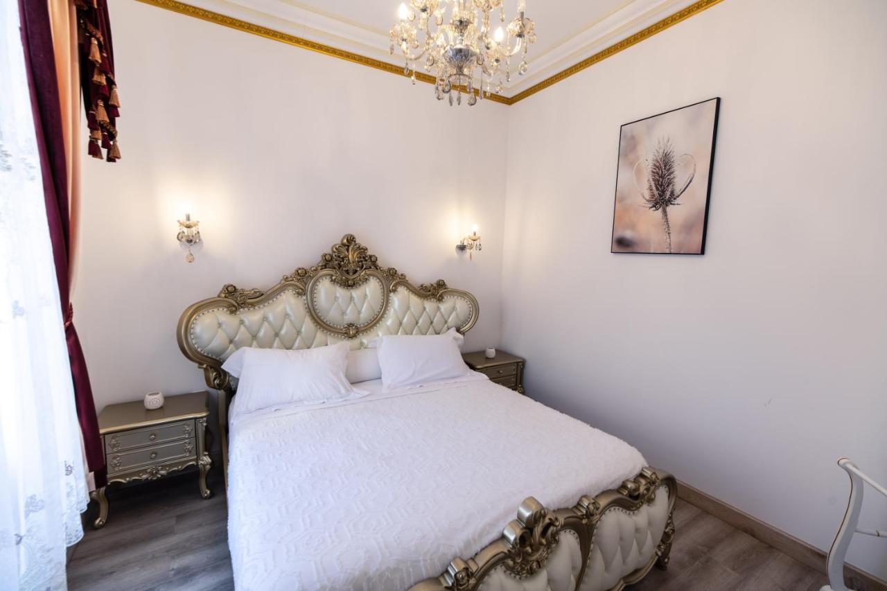 Appartement Maison De L'Eglise Du Couvent 나르본 외부 사진