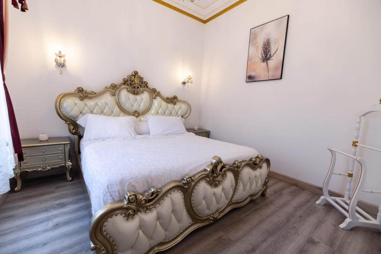 Appartement Maison De L'Eglise Du Couvent 나르본 외부 사진