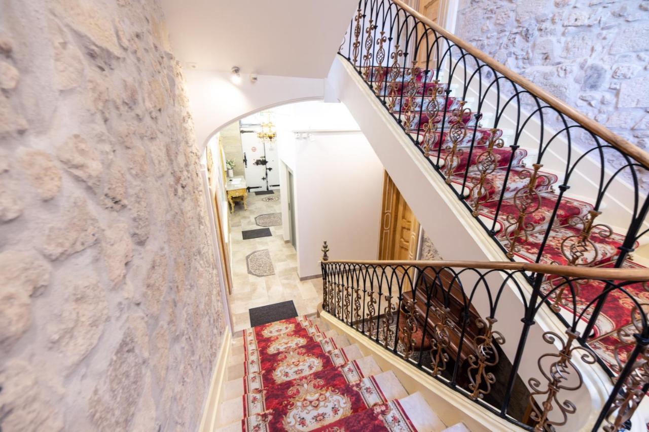Appartement Maison De L'Eglise Du Couvent 나르본 외부 사진
