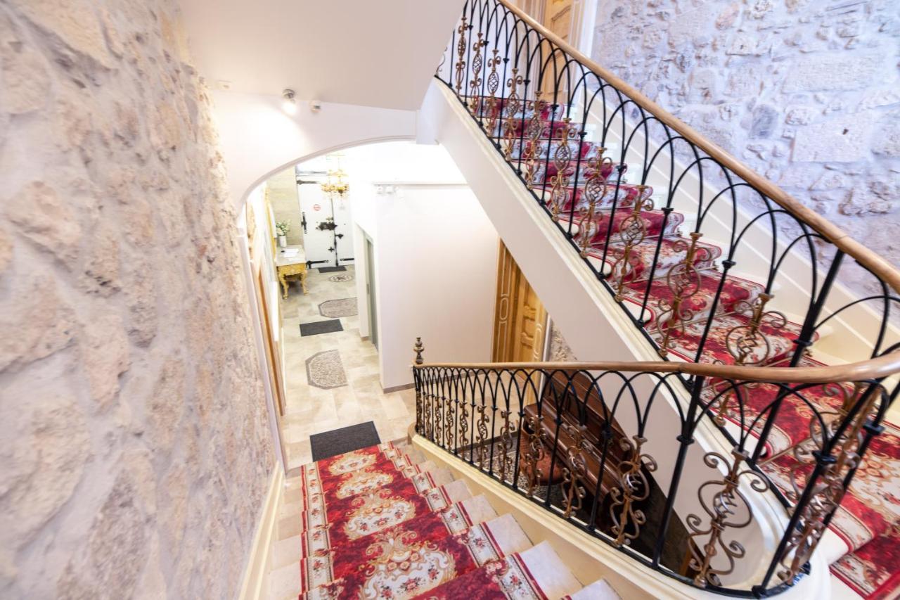 Appartement Maison De L'Eglise Du Couvent 나르본 외부 사진